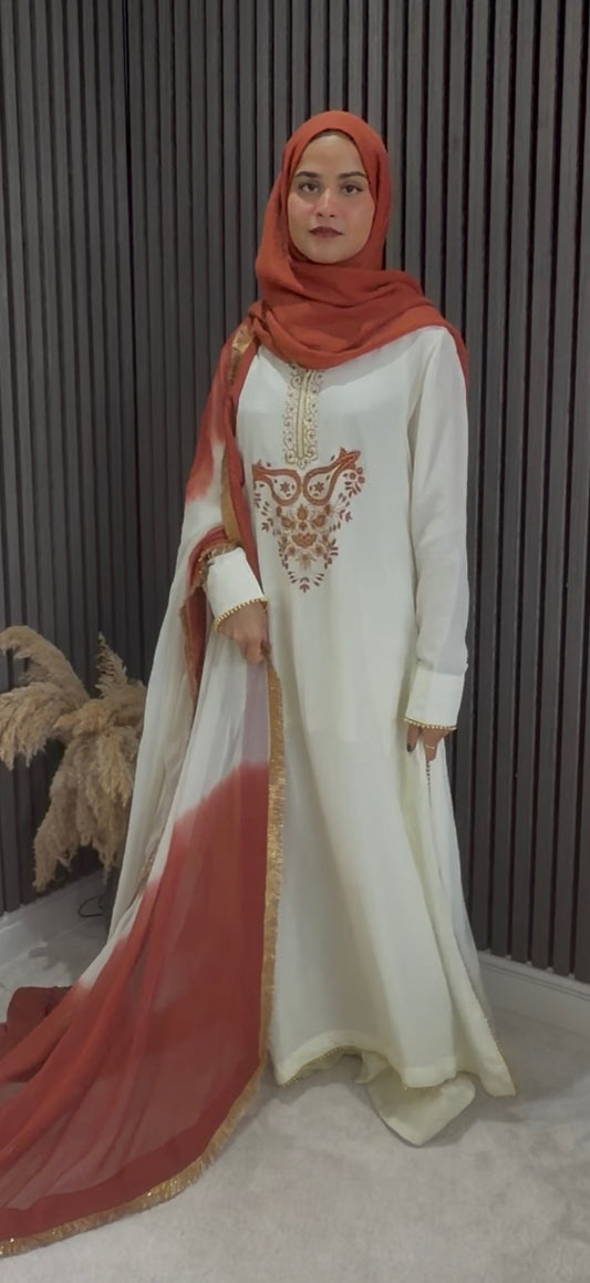 Zoya – Long-Silhouette Kameez Set